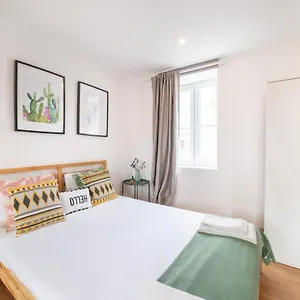 lisbon-hill-house-no-591.hotels-lisbon-portugal.com/